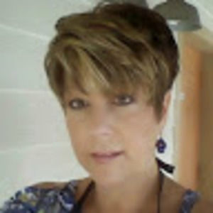 Meet your Posher, Denine